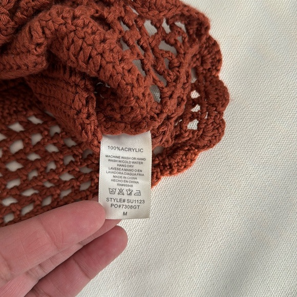 Windsor Crochet Crop Tube Top - Picture 3 of 4